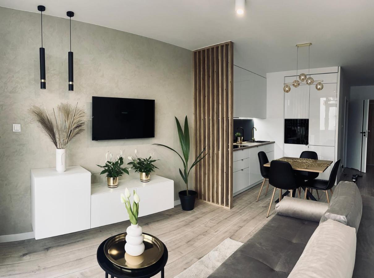 Nowoczesny Apartament Z Garazem Morelova Gdańsk Eksteriør billede