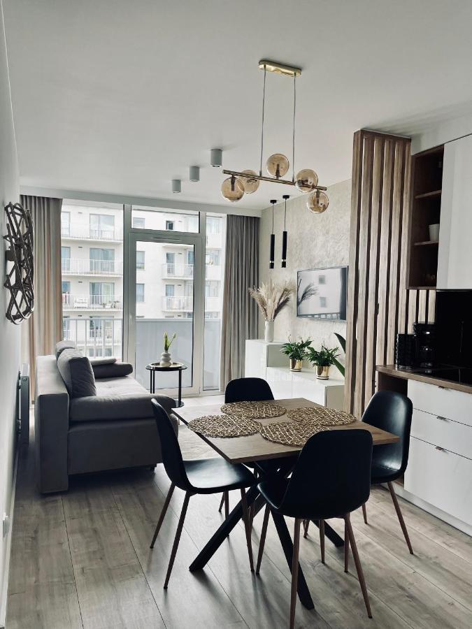 Nowoczesny Apartament Z Garazem Morelova Gdańsk Eksteriør billede
